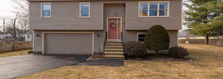 14 Cottage St B