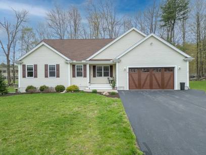 18 Tucker Ave