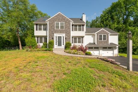 4 Suncook Dr