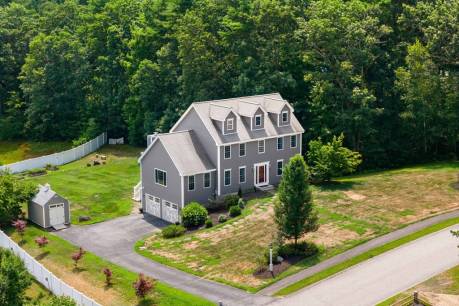 1 Moore Dr