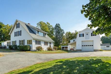 4 Mason St
