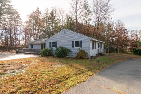 59 Nashua Rd