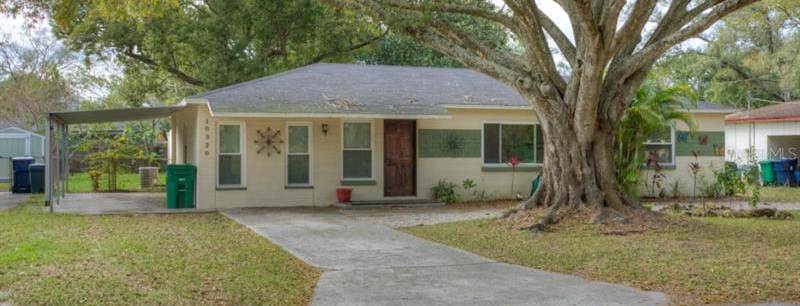 10320 N Oakleaf Ave