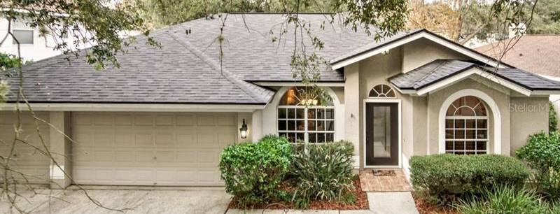 9332 Hampshire Park Dr