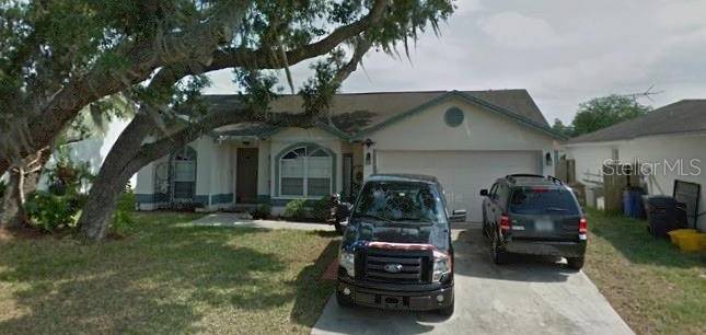 3303 Queens Cove Loop