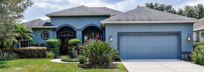 527 Country Ln