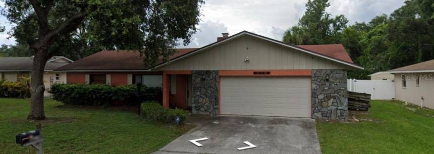 4077 Chisholm Dr