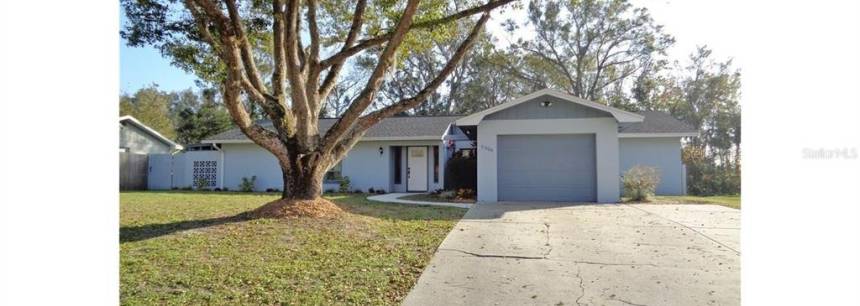 2326 Maple Hill Dr