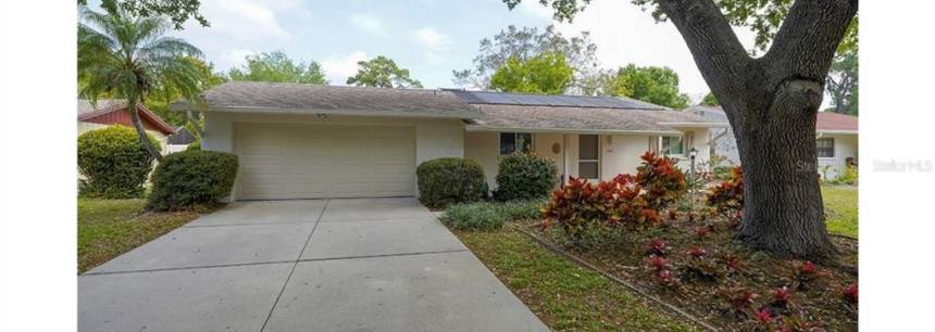 2141 Pine Gardens Trl
