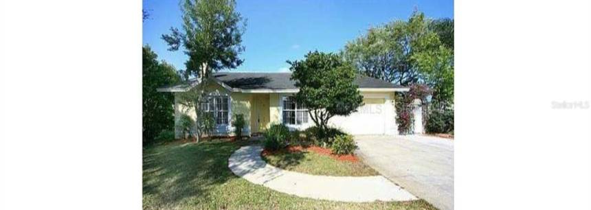 726 Heathrow Ln