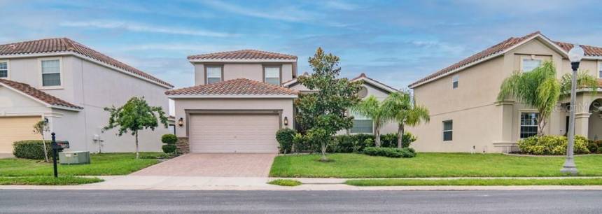 2049 Lake Side Ave