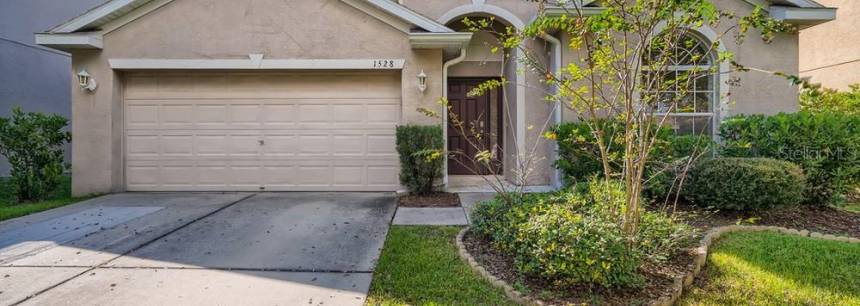 1528 Emerald Hill Way