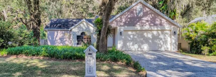 5128 Eagle Island Dr