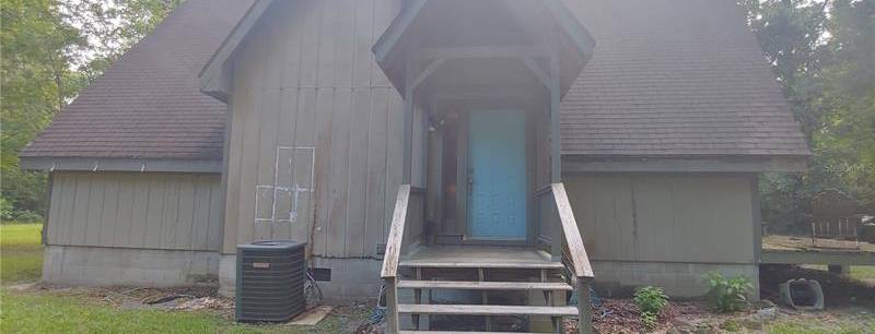 1188 SW Newark Dr