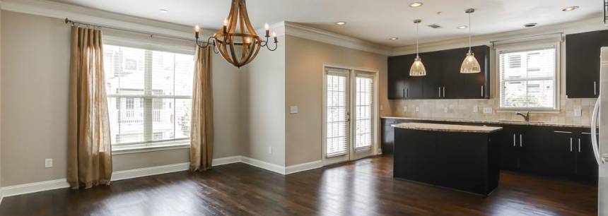 212 Perimeter Walk