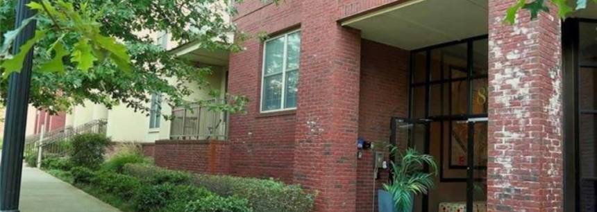 870 Mayson Turner Rd NW 1332