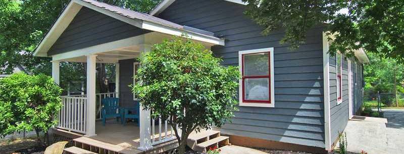 880 Kirkwood Ave SE