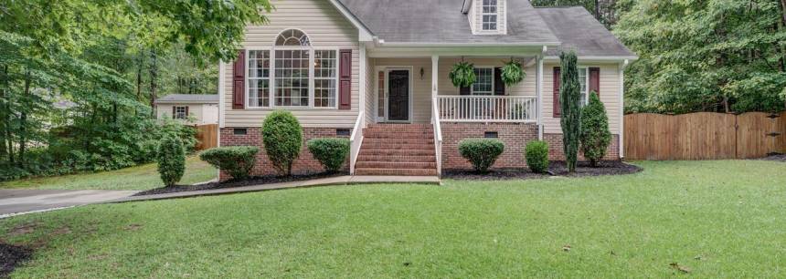 1104 Lake Ridge Dr