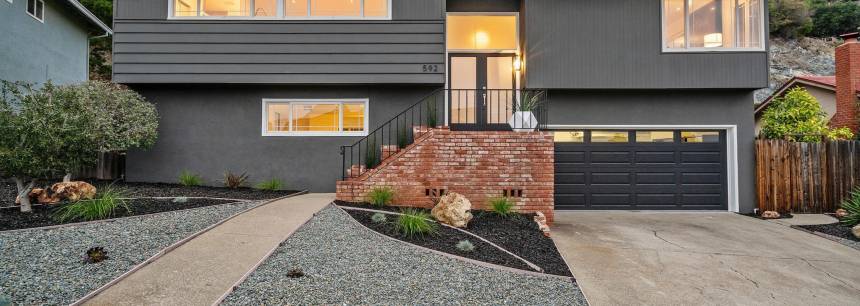 592 Crestmont Drive