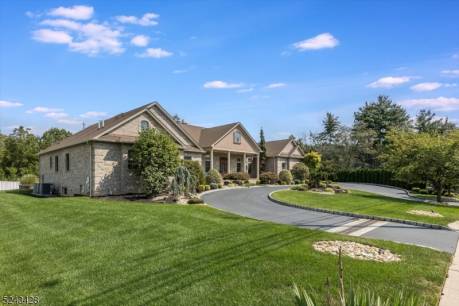 104 French Hill Rd