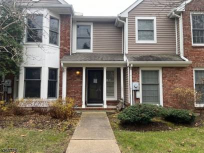 86 Laurelwood Ct