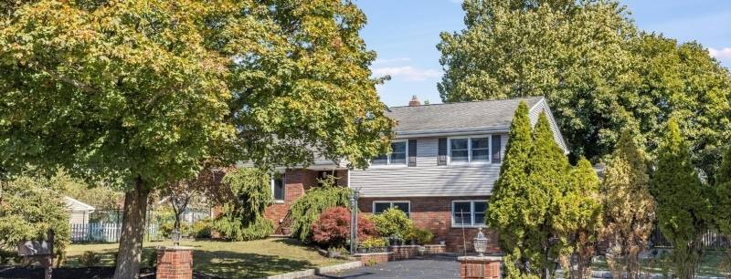 1529 Ratzer Rd