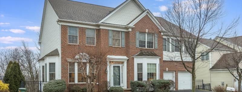 73 Hickory Hill Blvd