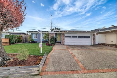 1185 Ridgewood Dr