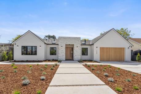 17950 Los Olivos Dr