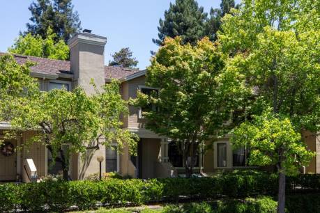 982 La Mesa Terrace E