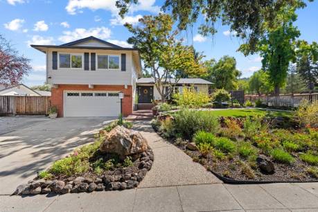 1592 Monteval Ln
