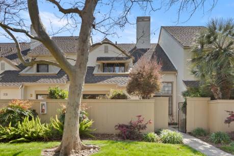 1883 Huxley Ct