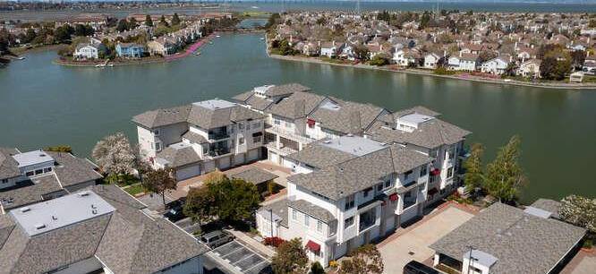 300 Baltic Cir 330
