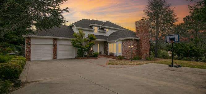 19 Mirasol Ct