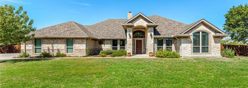 3413 Foot Hills Dr