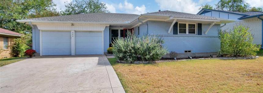 404 N Bonham Dr