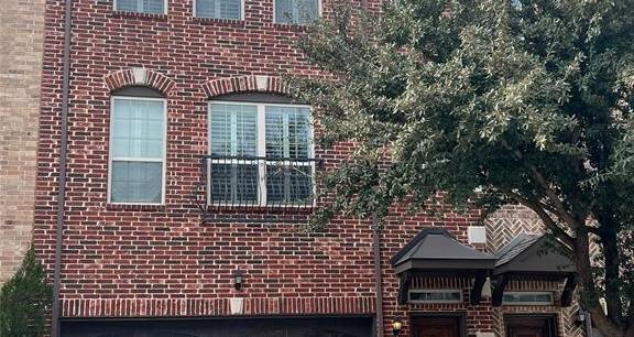 1512 Fox Run Dr