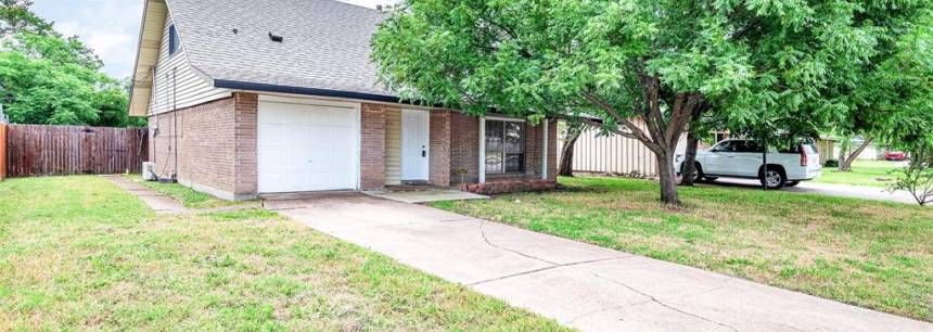 3010 Ridgeview Ln