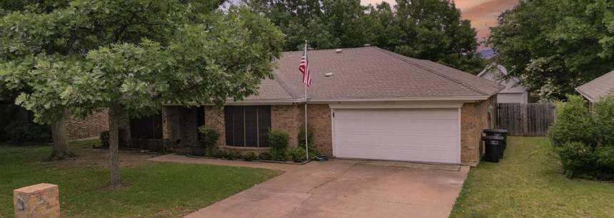 333 Suttonwood Dr