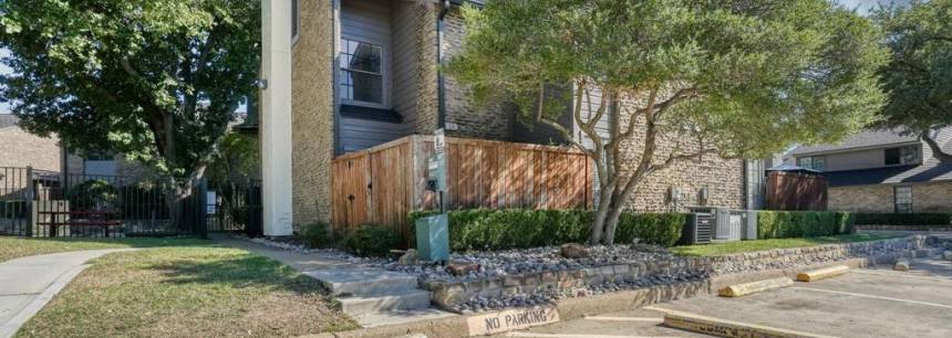 333 Melrose Dr 2A