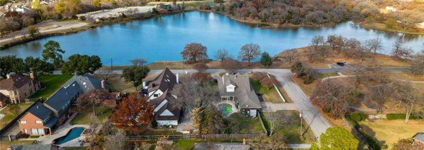 2620 Park Dr