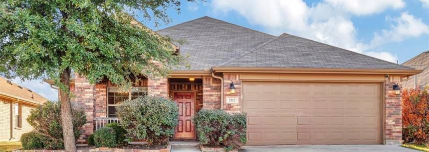 2112 Willow Creek Dr