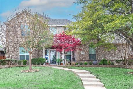 7225 Royal Glen Trl