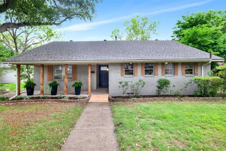 2238 Peavy Cir