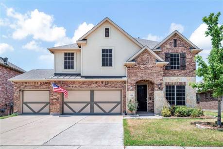 2408 Maple Stream Dr