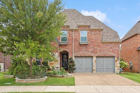 5016 Cyndur Dr