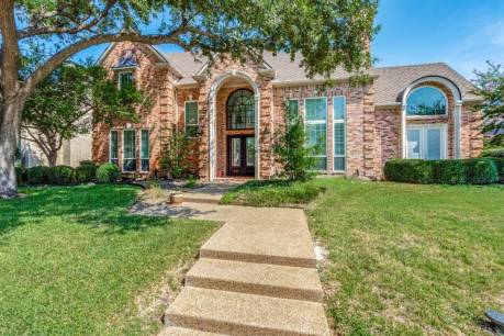 5111 Summit Hill Dr