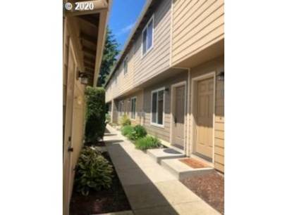4000 NE 109th Ave W116