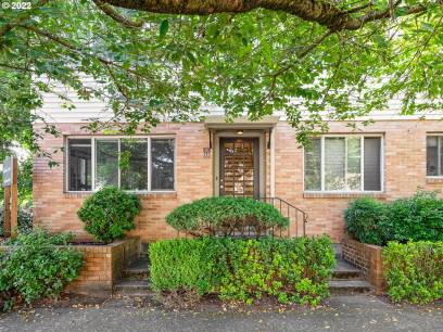 1405 NE 21st Ave 12