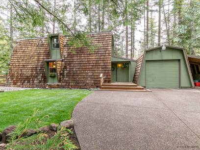 21760 E Tree Swallow Ln